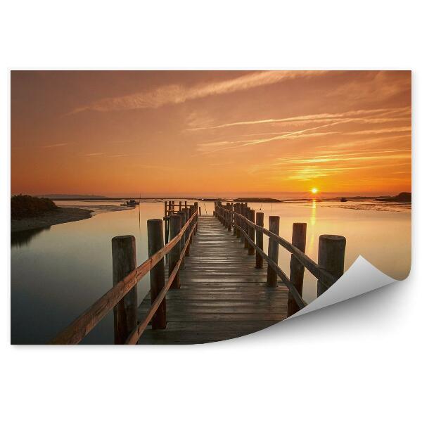 Okleina na ścianę Drewniane molo nad wodą zachód słońca