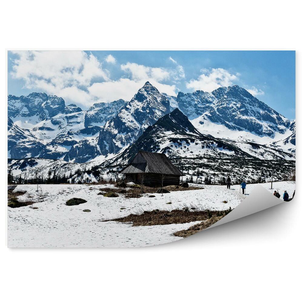 Okleina na ścianę Droga do schroniska chatki góry tatry śnieg ludzie niebo chmury szczyt