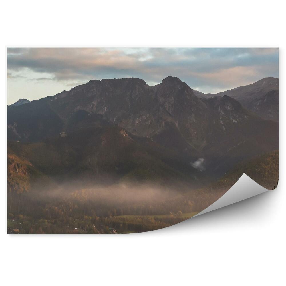 Okleina na ścianę Giewont góry domy drzewa iglaste niebo chmury tatry