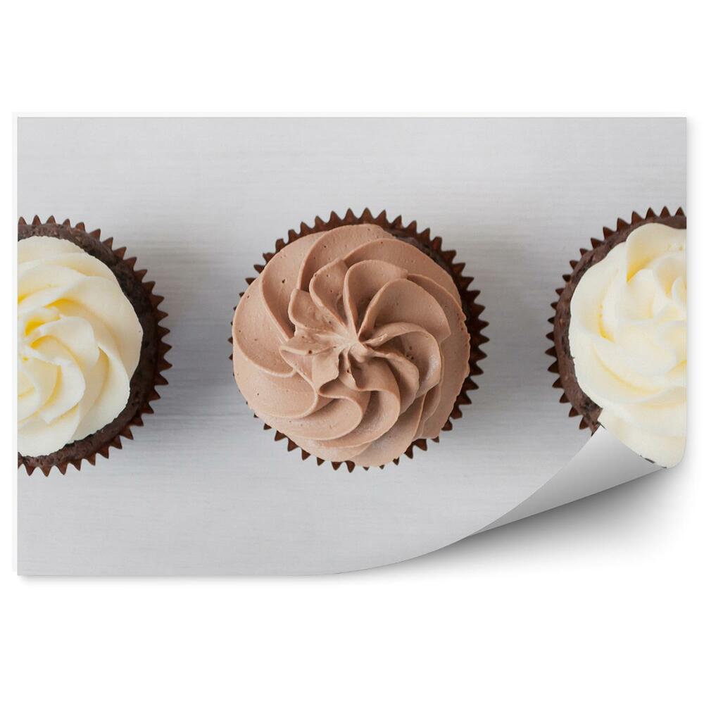 Okleina na ścianę Babeczki z bitą śmietana czekolada wanilia desery wypieki