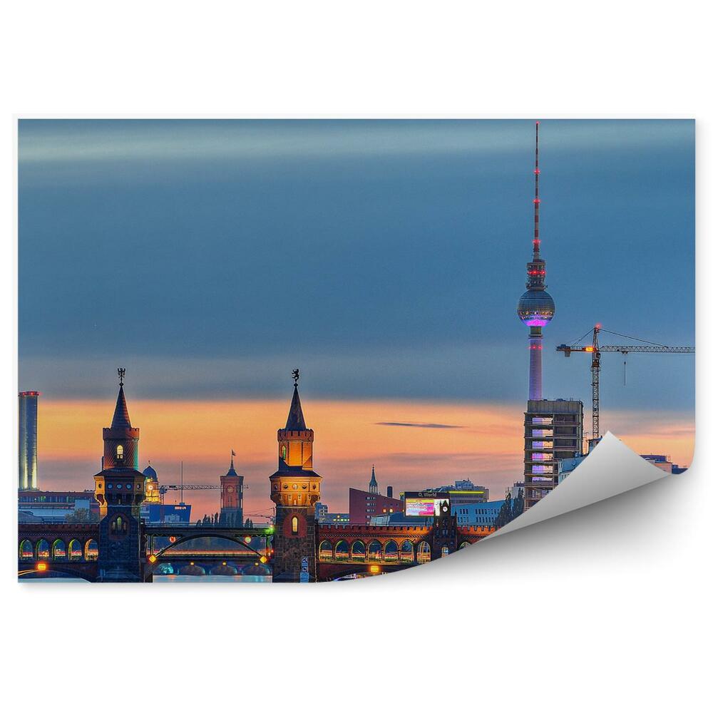 Fototapeta most Oberbauma Berlin budynki rzeka zachód słońca