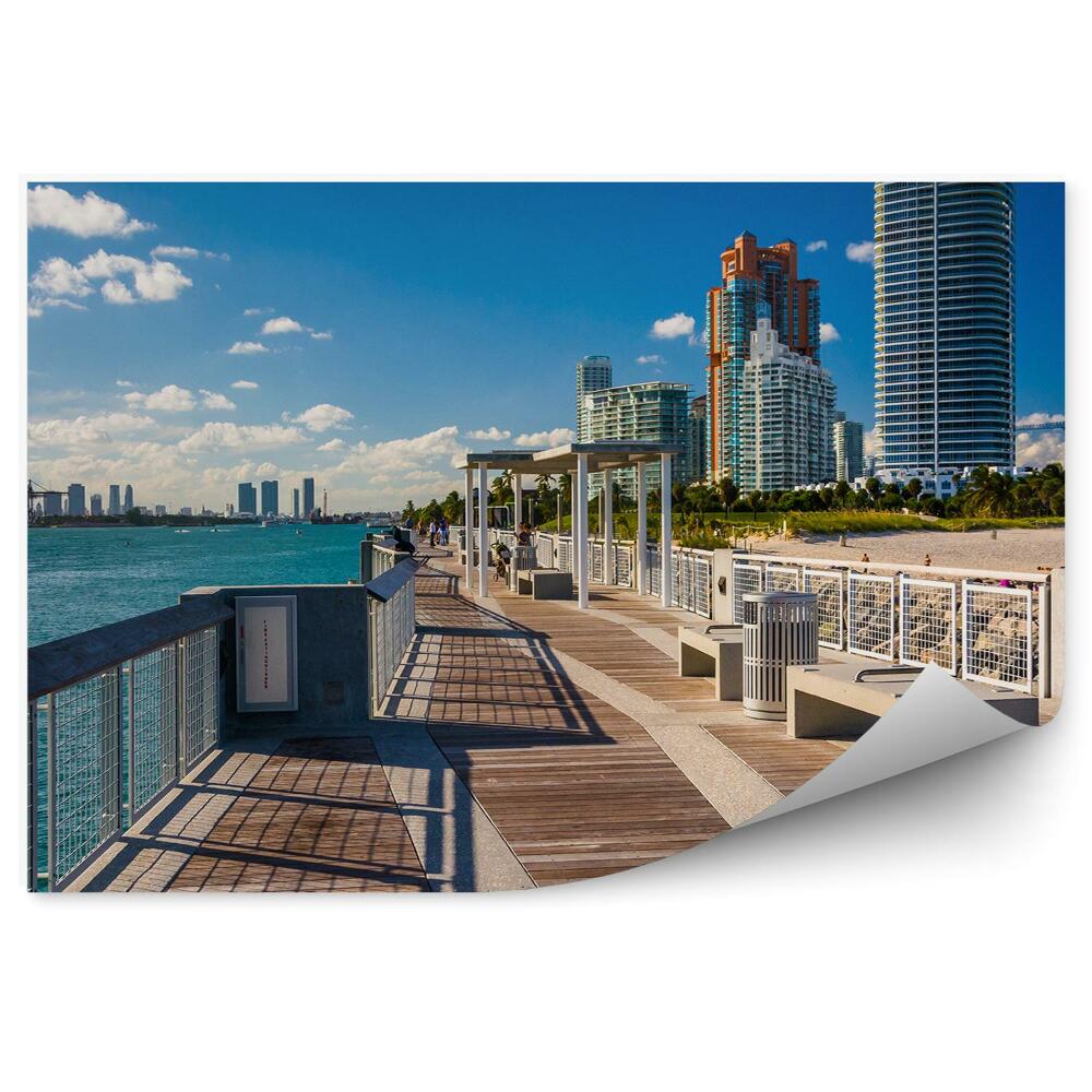 Okleina ścienna Wieżowce drzewa ludzie plaża molo wieżowce ocean niebo chmury