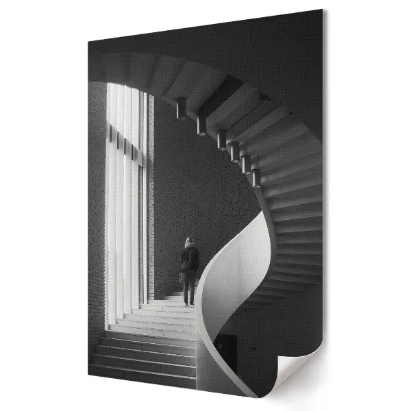 Plakat na materiale polycanvas Elegancja spiralnych schodów w monochromie