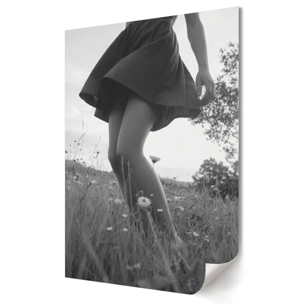 Plakat na materiale polycanvas Elegancja w ruchu na łące