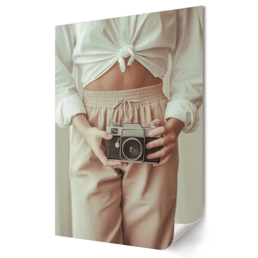 Stylowy plakat na ścianę Vintage Vibes: Capture the Moment