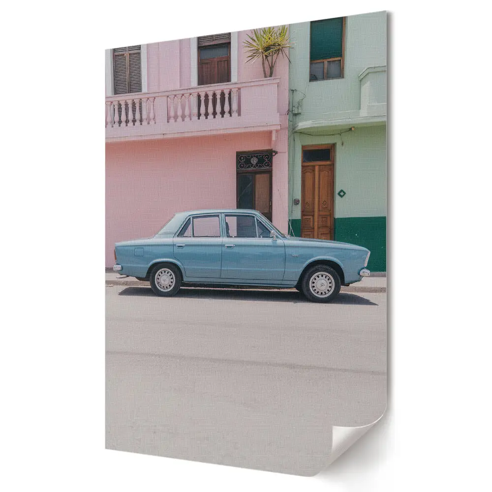 Plakat na materiale polycanvas Stylowe auto na kolorowej ulicy