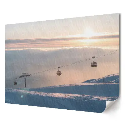 Plakat ścienny premium Zimowy krajobraz z gondolami w górach